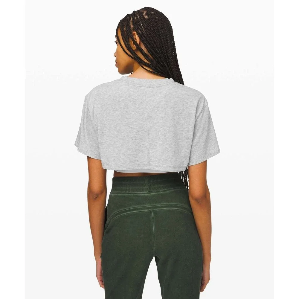 Lululemon All Yours Boyfriend Ultra Crop Heathered Core Light Grey Size 6